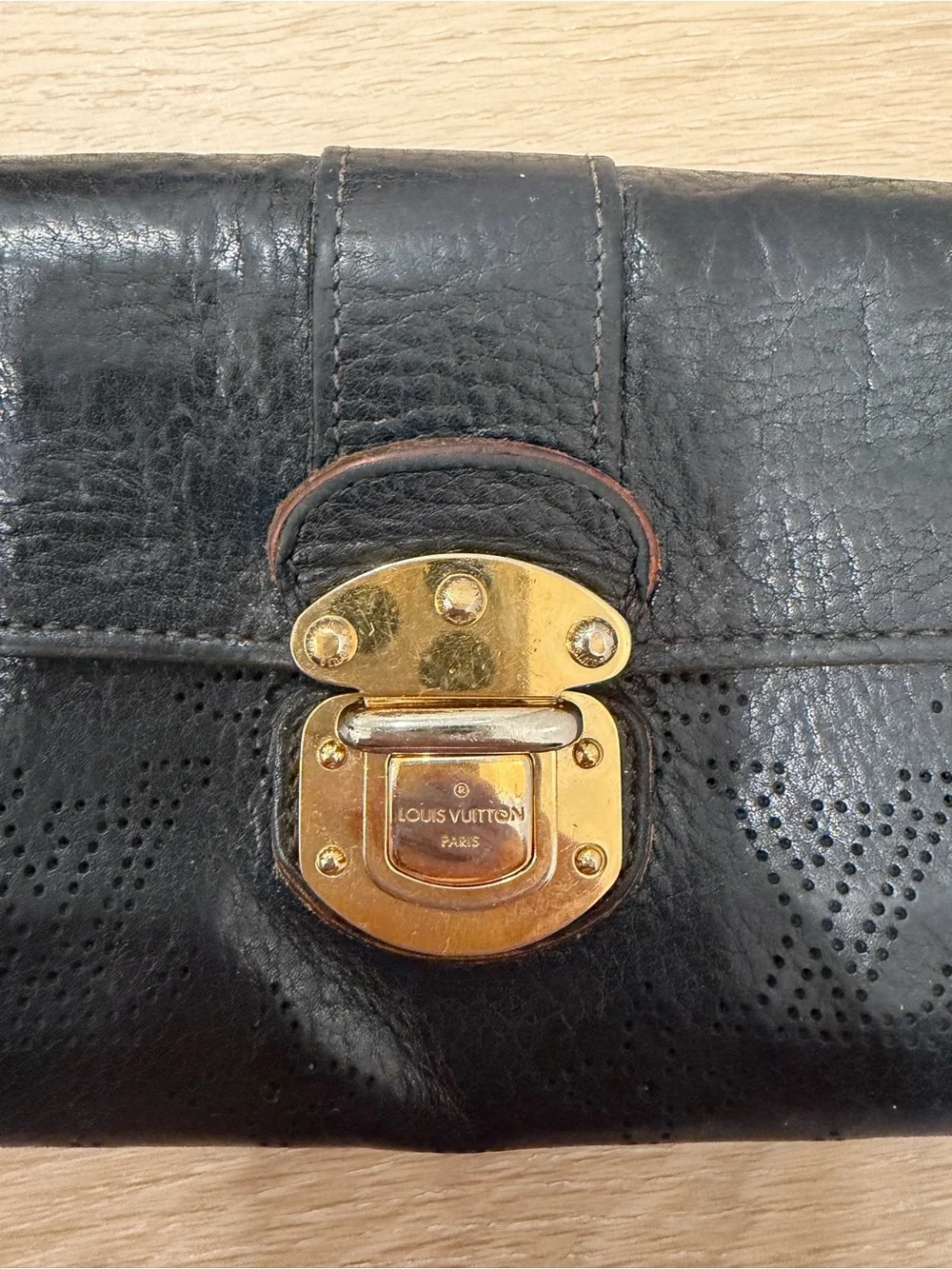 N/A classic black